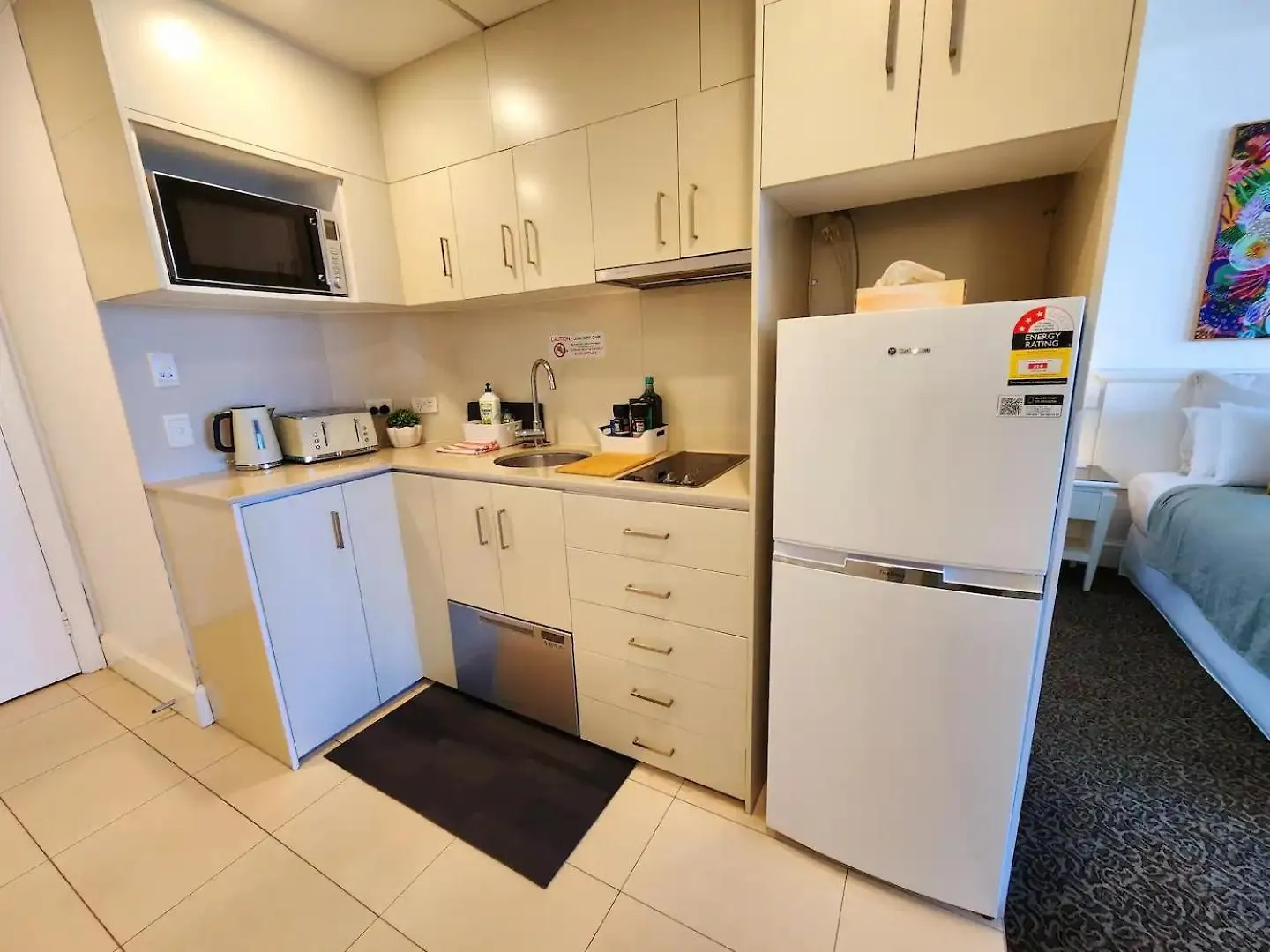 Deluxe Private Apartment And Studio - Ocean Views Gold Coast